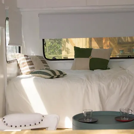 Ma Caravane Dans Les Collines Luxury tent Villeneuve-la-Comptal